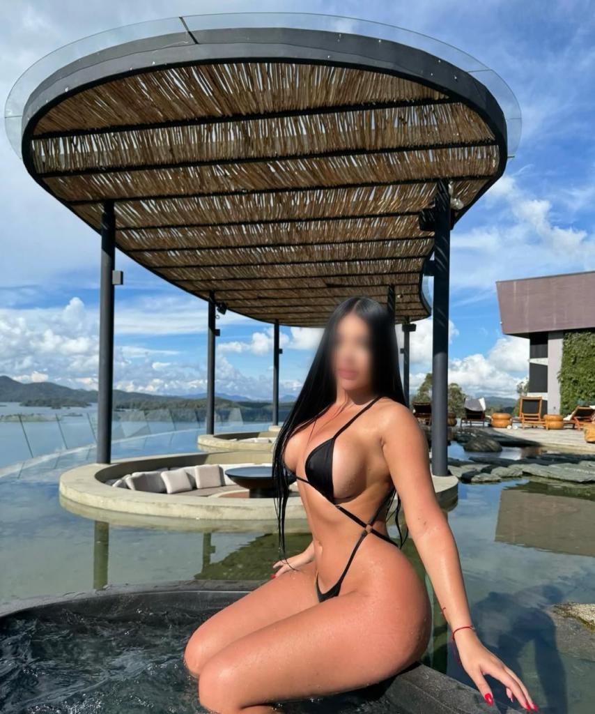 Chica busca chico en Barcelona: 
