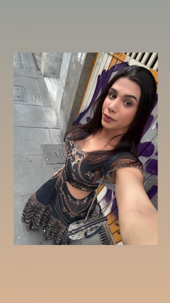 611207205: Travesti en Álava