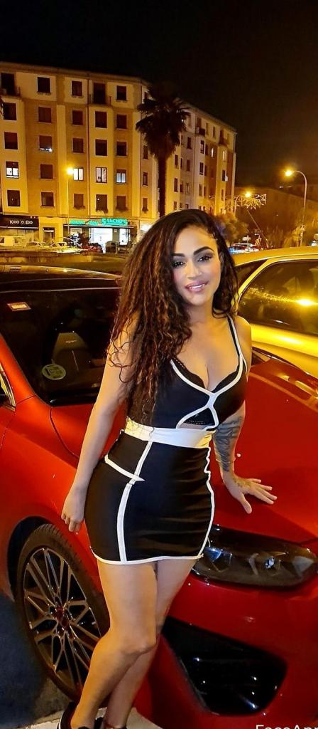 Chica busca chico en Navarra: 