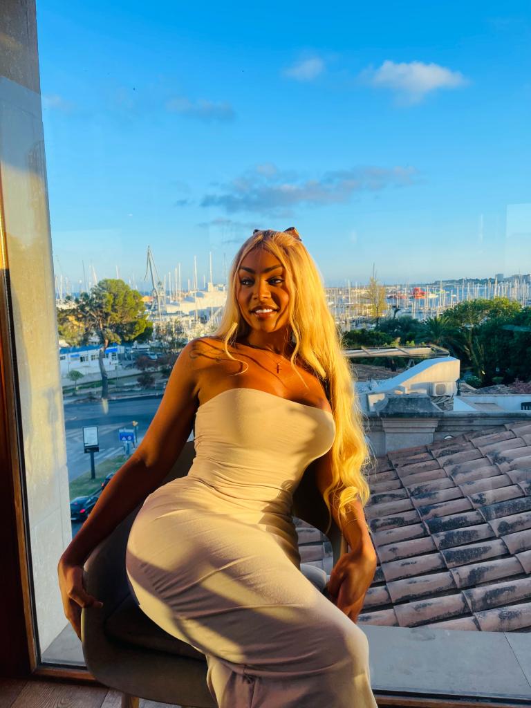 674418332: Transexual en Mallorca
