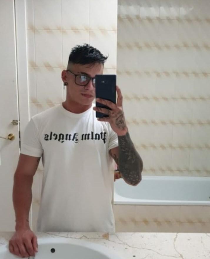 624407067: Chico busca chica en Madrid