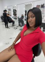 631548496: Chica busca chico en Gerona