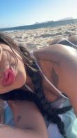 611261028: Chica busca chico en La Coruña