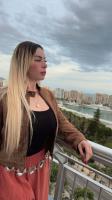 613924182: Chica busca chico en Málaga