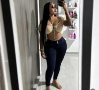 631779935: Chica busca chico en Cádiz