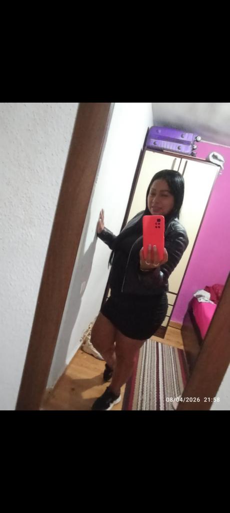 745055570: Chica busca chico en Burgos