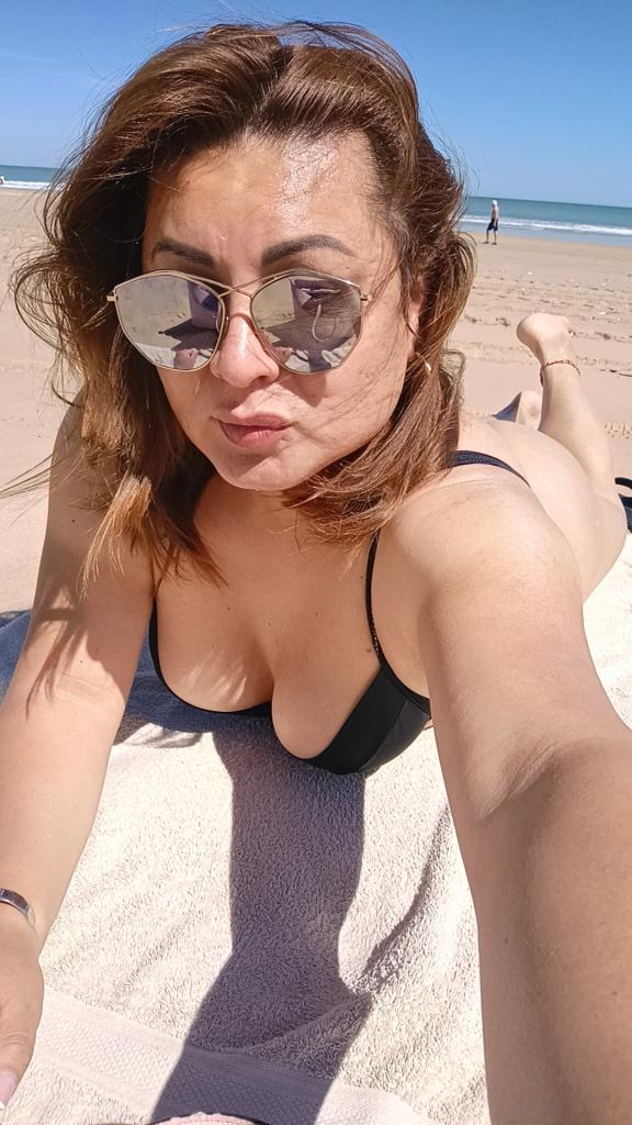 Chica busca chico en Cádiz: 
