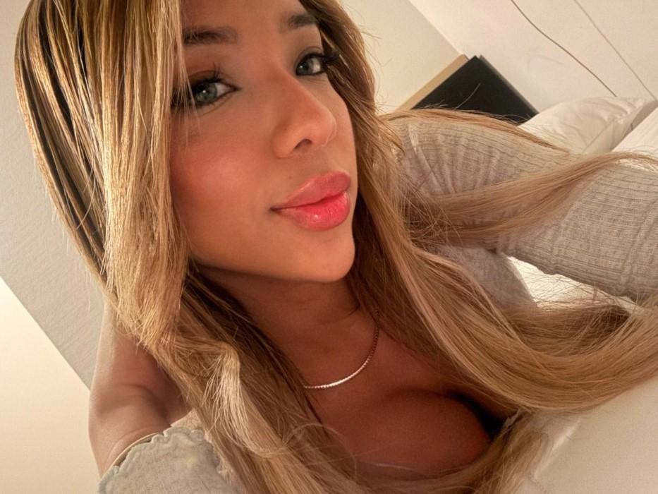 Chica busca chico en Ibiza: 