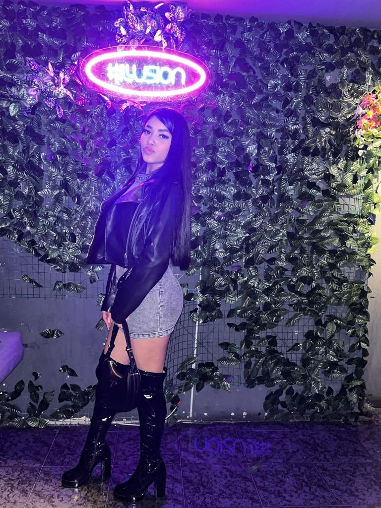 Chica busca chico en Alicante: 