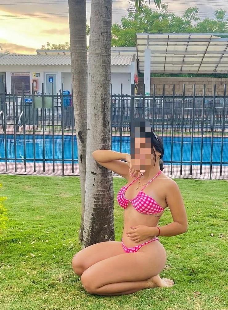 Chica busca chico en Cádiz: 
