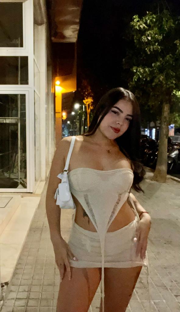Chica busca chico en Madrid: Chica busca chico