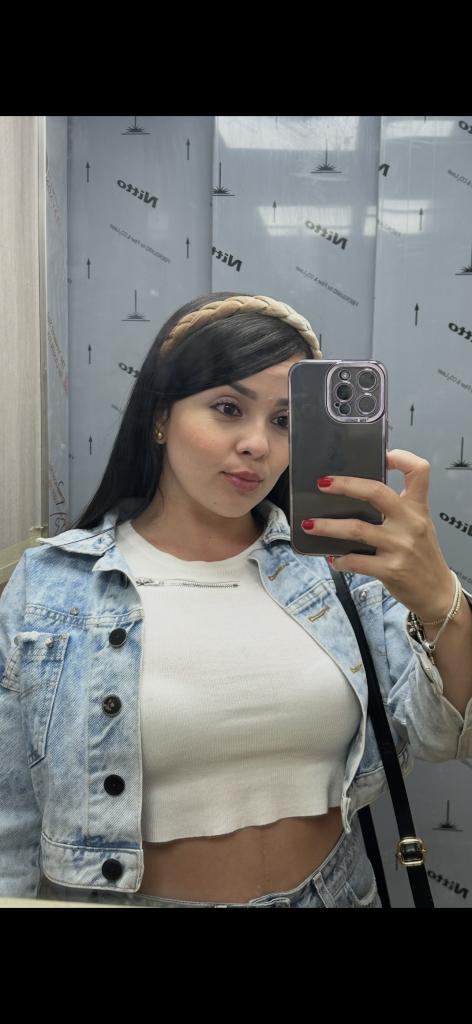 613757414: Chica busca chico en Navarra