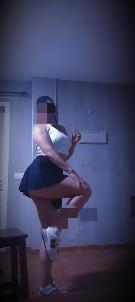 Chica busca chico en Granada: 