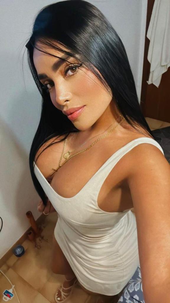 Chica busca chico en Valencia: Chica busca chico