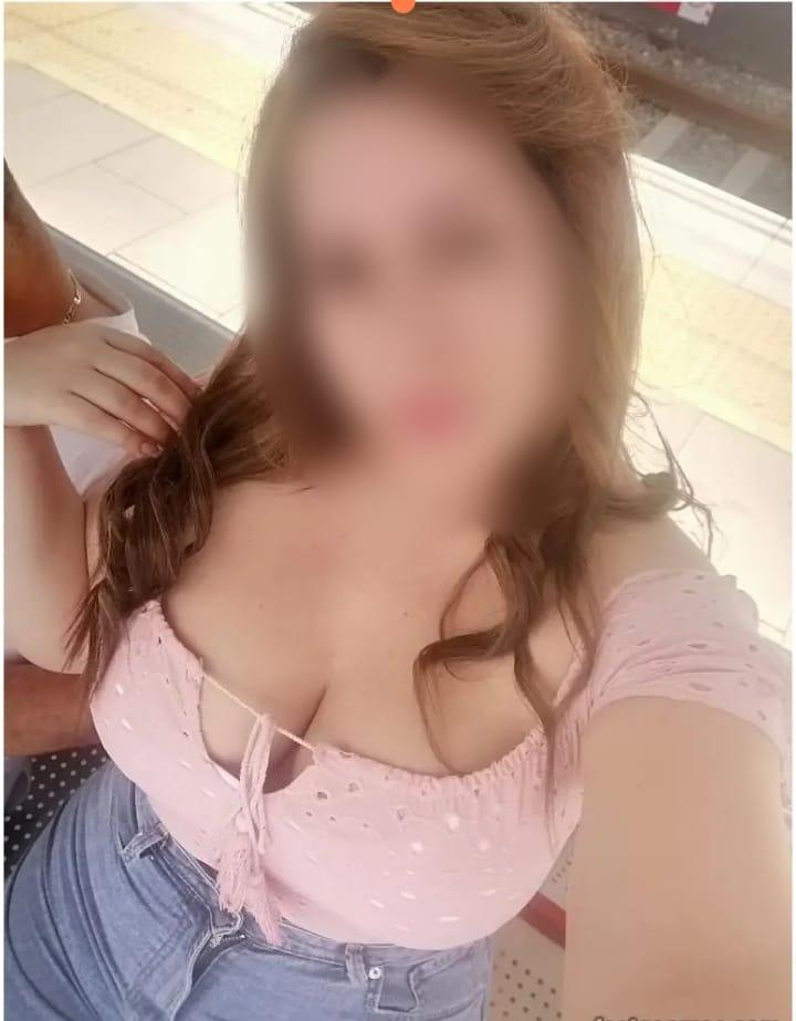 Chica busca chico en La Coruña: 