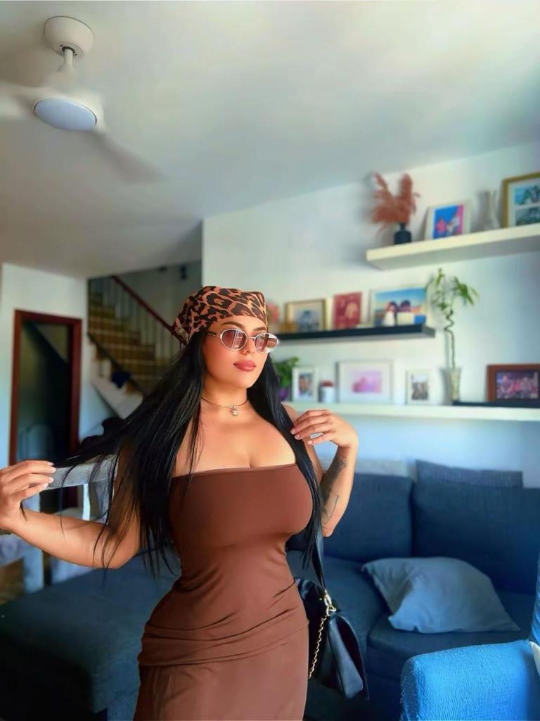 Chica busca chico en Valencia: Chica busca chico