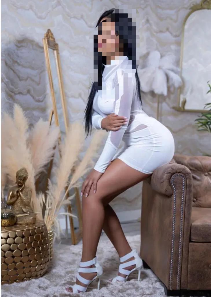 612479960: Chica busca chico en Burgos