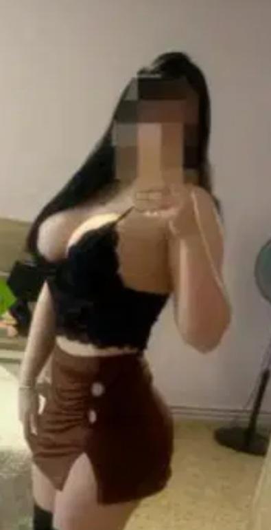 Chica busca chico en La Coruña: 