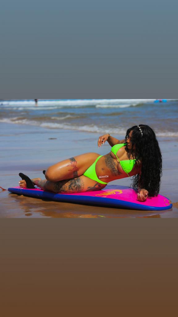 Chica busca chico en Almería: Chica busca chico
