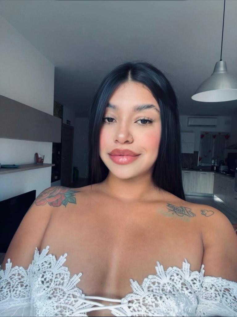 Chica busca chico en Barcelona: 