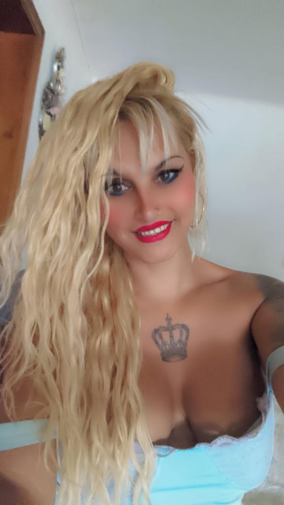 Chica busca chico en Barcelona: 