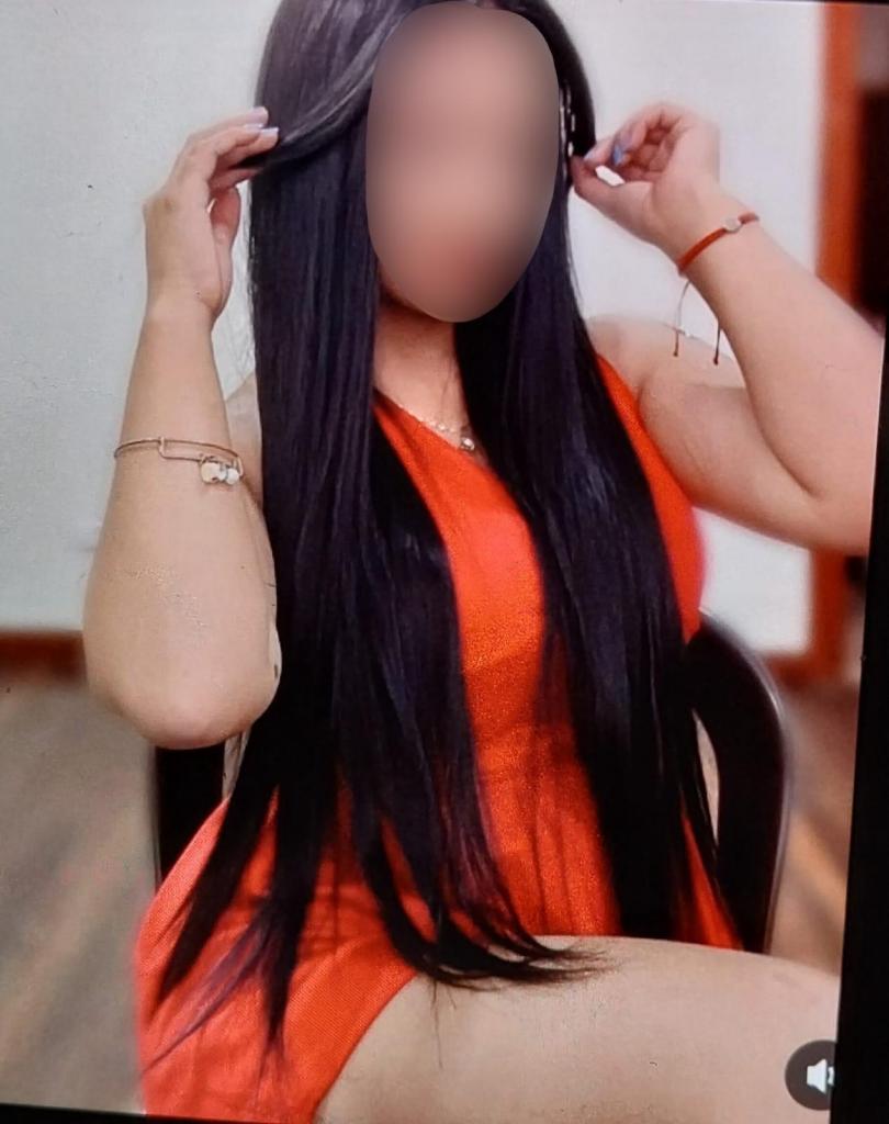 Chica busca chico en Cuenca: 