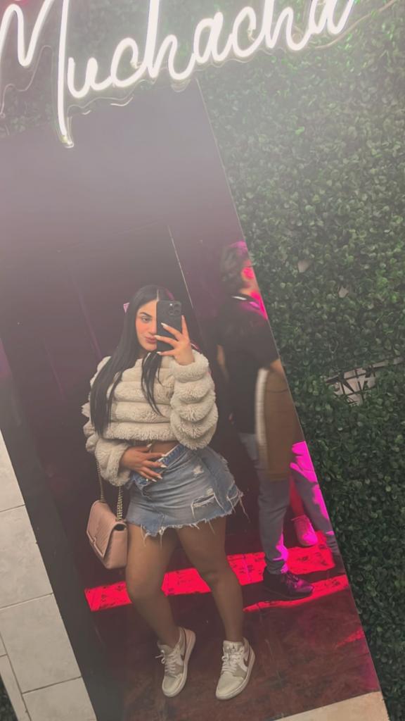 672452580: Chica busca chico en Madrid