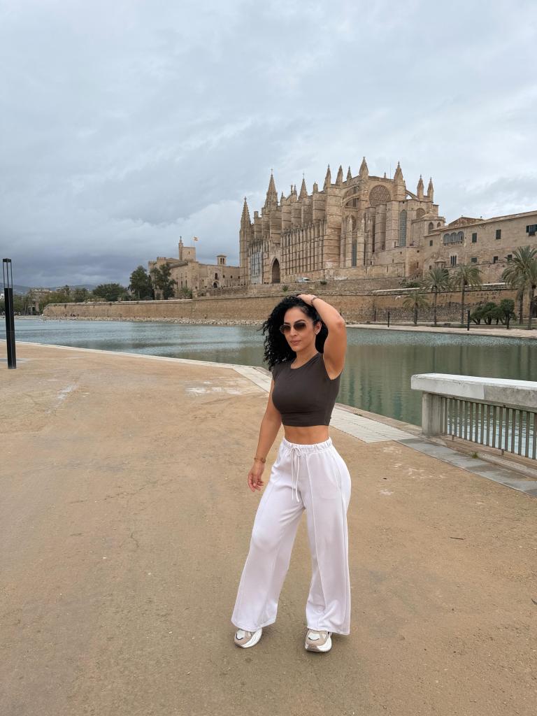 624778253: Chica busca chico en Mallorca