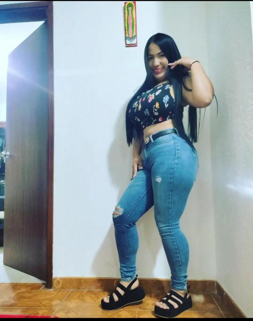 Chica busca chico en Granada: 