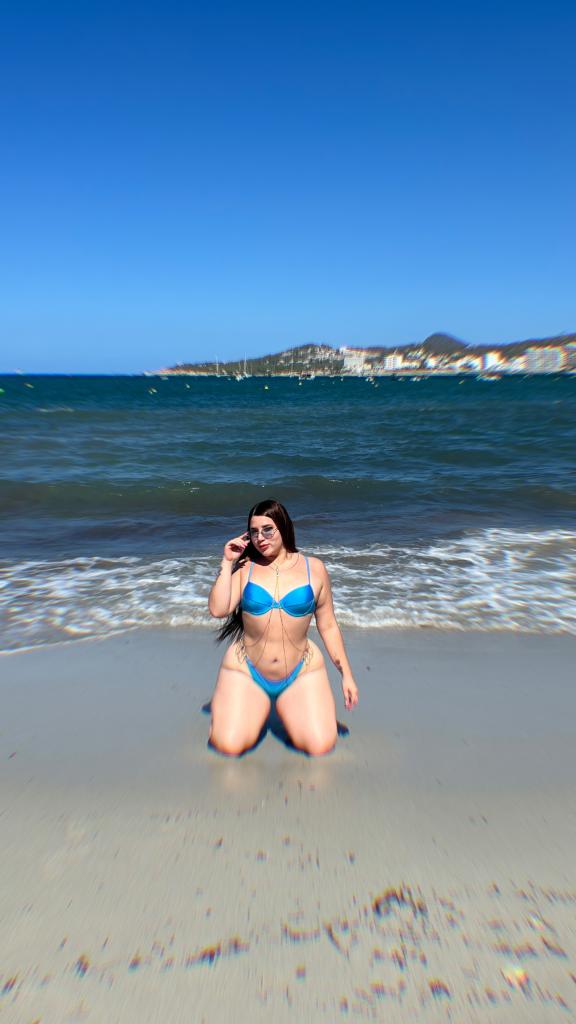 Chica busca chico en Ibiza: 