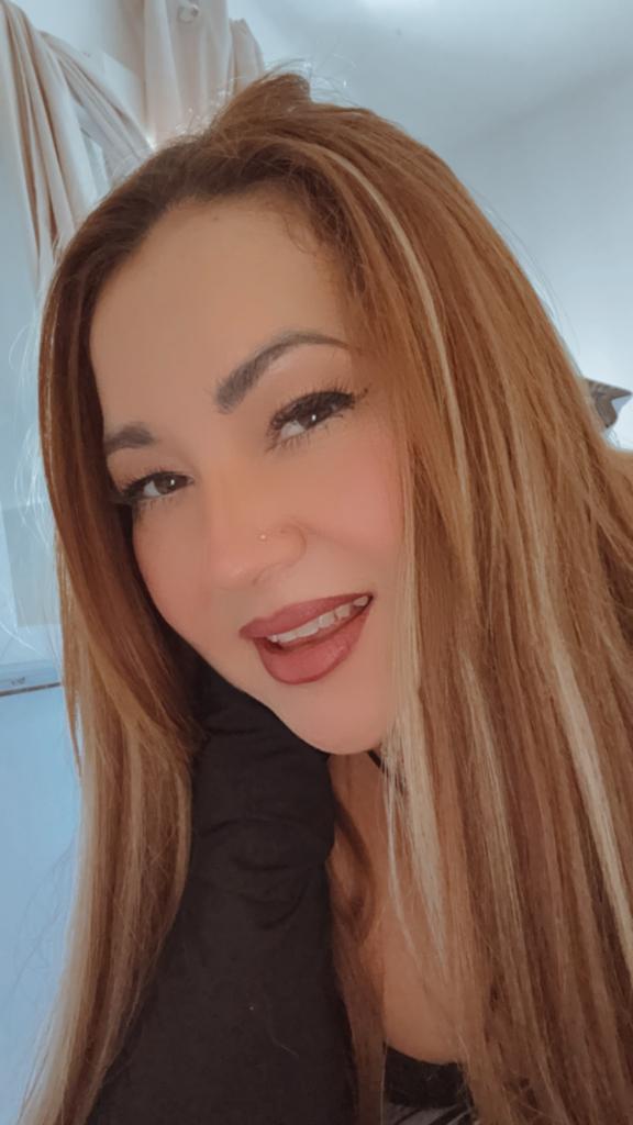 663234612: Chica busca chico en Madrid