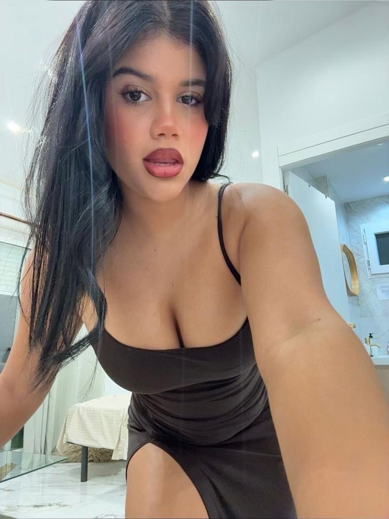 614725855: Chica busca chico en Valencia