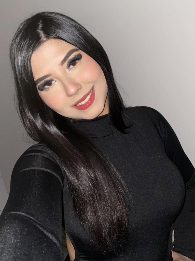 Chica busca chico en Tenerife: 