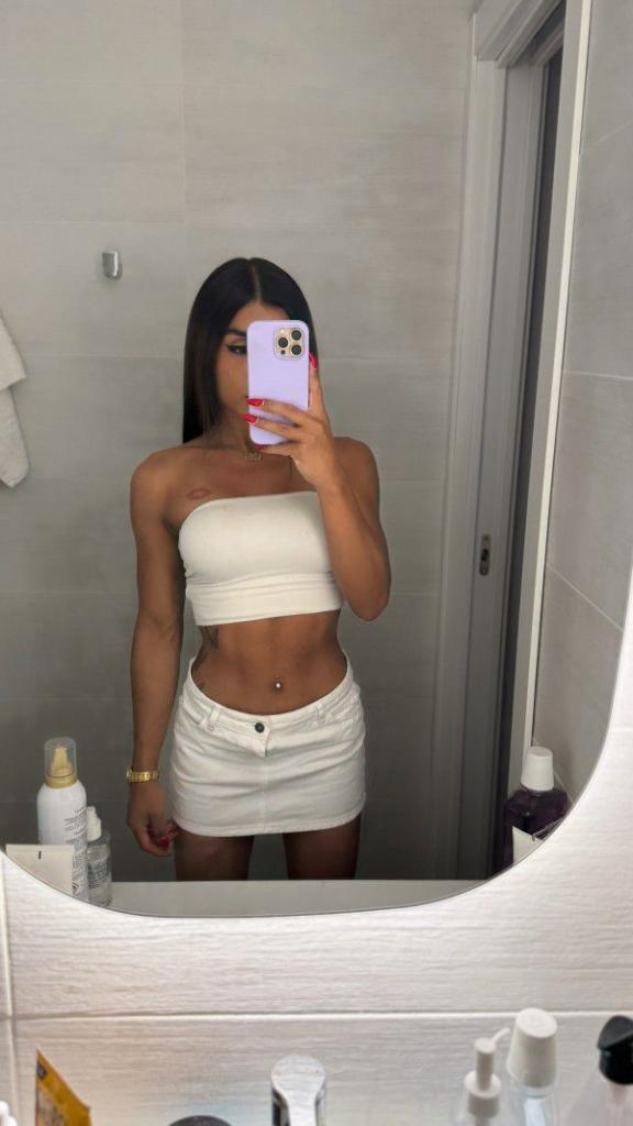 Chica busca chico en Zaragoza: 