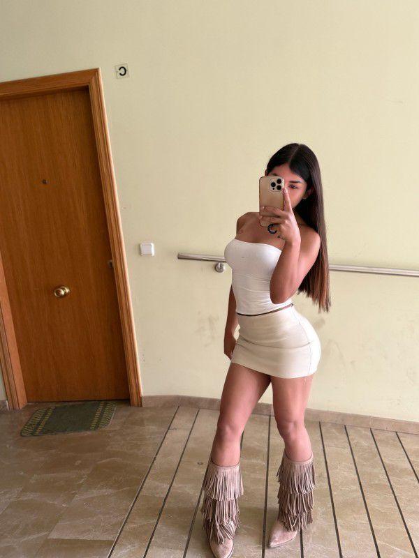 Chica busca chico en Zaragoza: 