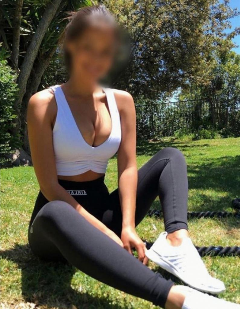 Chica busca chico en Barcelona: 