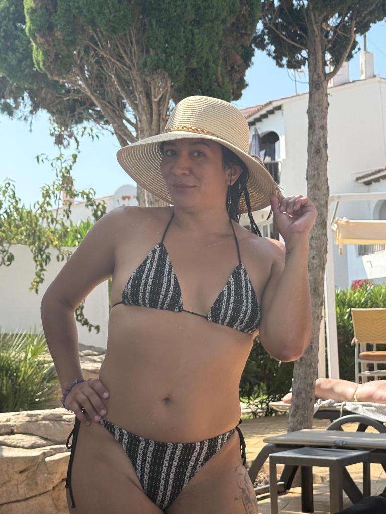 678274042: Chica busca chico en Barcelona
