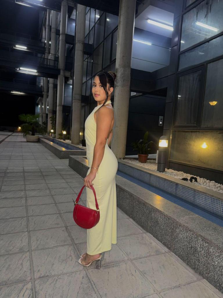 673235911: Chica busca chico en Madrid