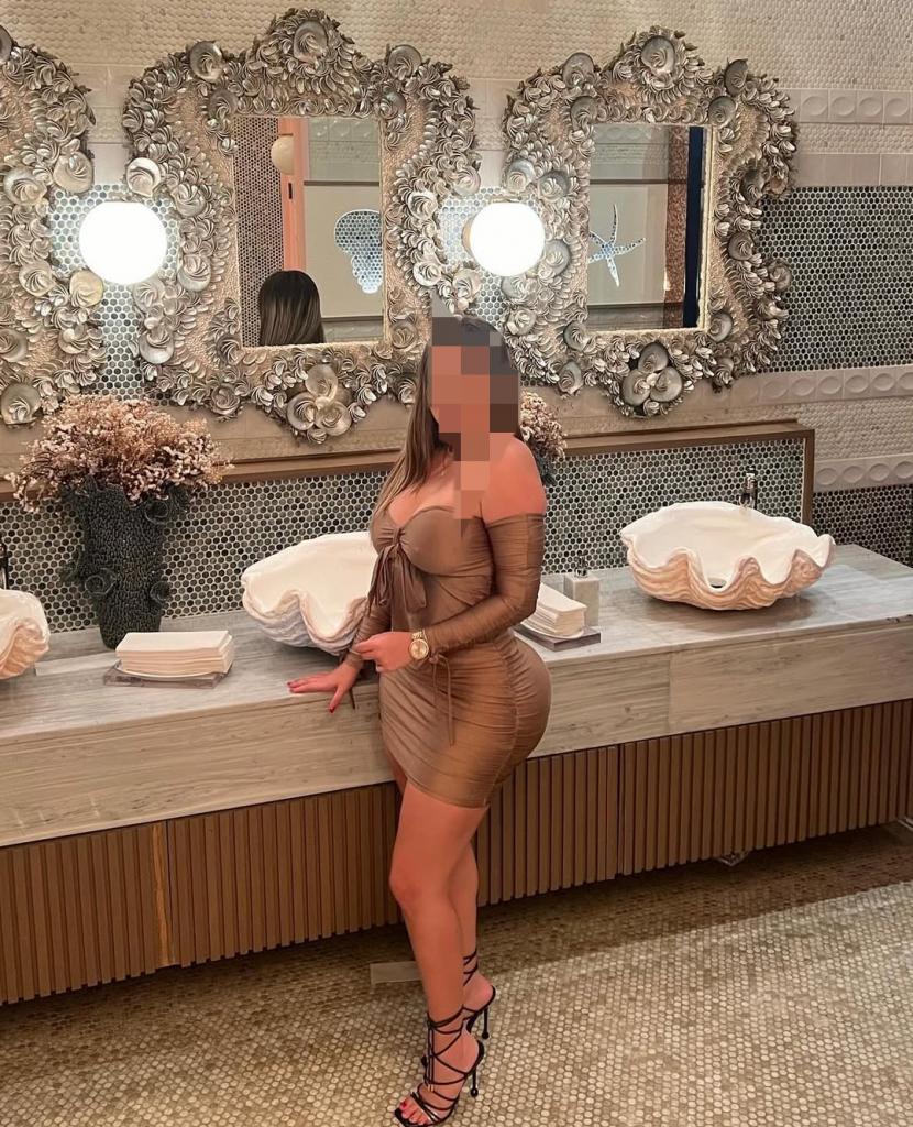 Chica busca chico en Tenerife: 