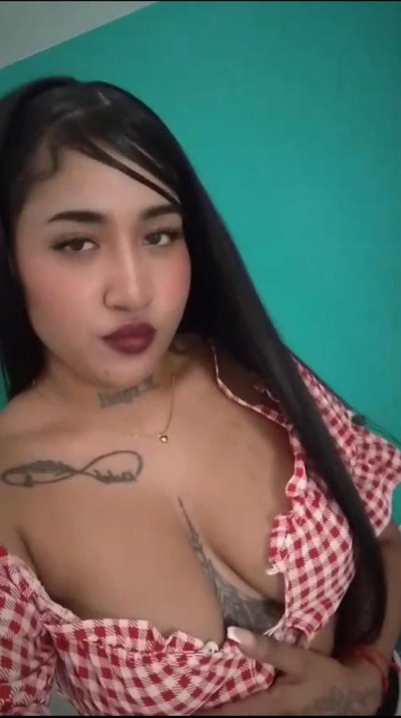 Chica busca chico en Granada: 