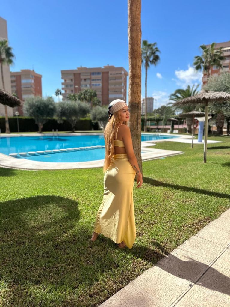 Chica busca chico en Alicante: 