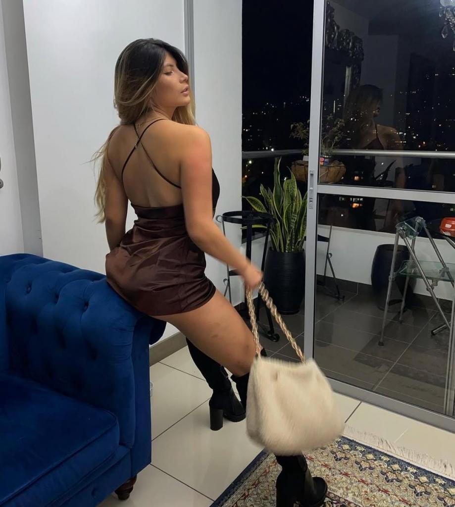617786517: Chica busca chico en Valencia