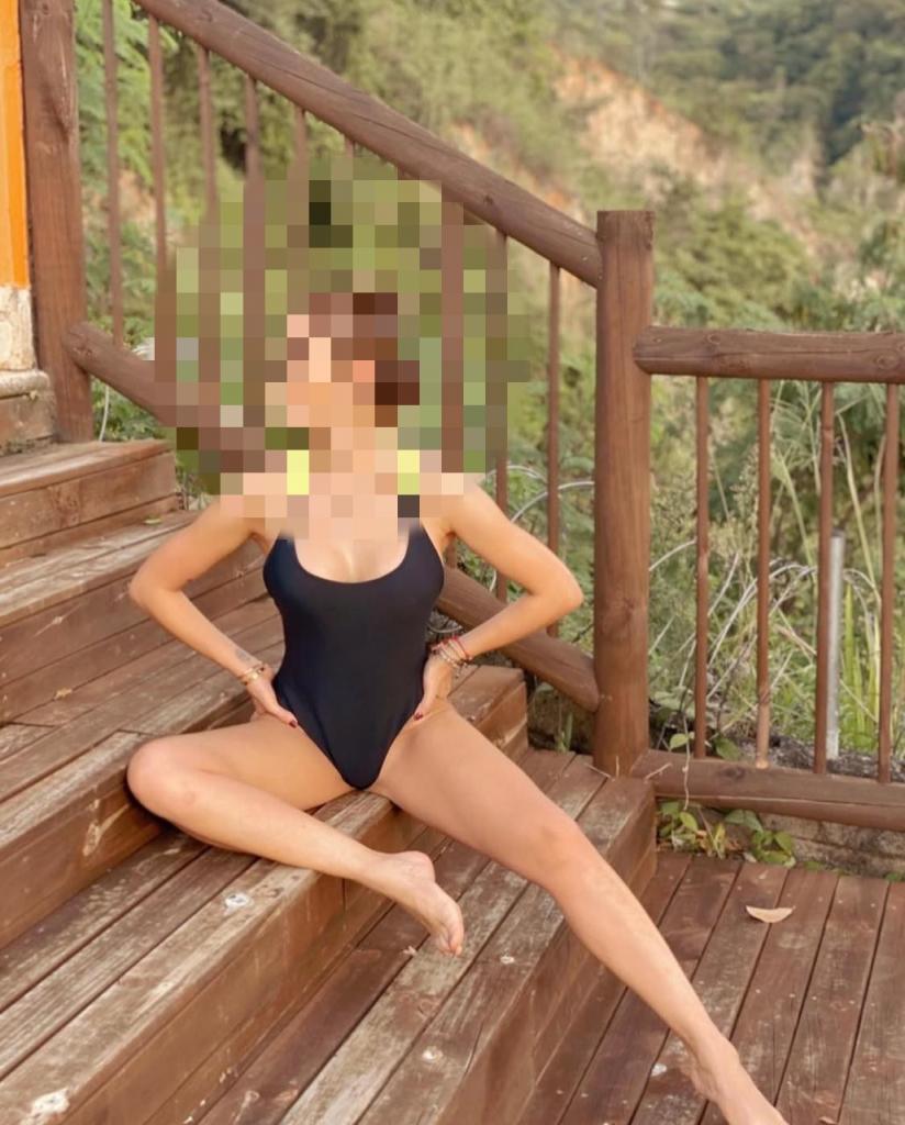 657218581: Chica busca chico en Barcelona