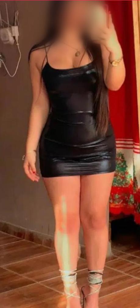 Chica busca chico en Ibiza: 