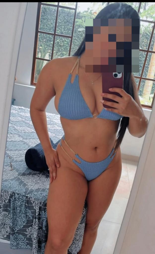 Chica busca chico en Granada: 