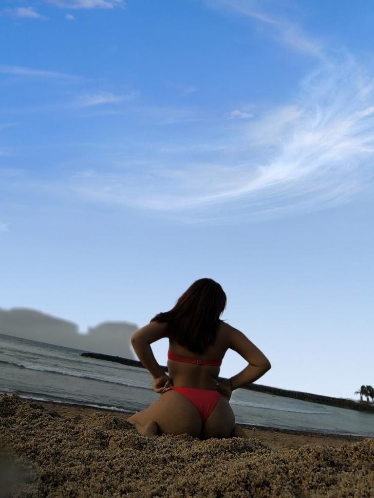 Chica busca chico en Tenerife: 