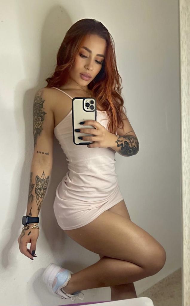 Chica busca chico en Barcelona: 