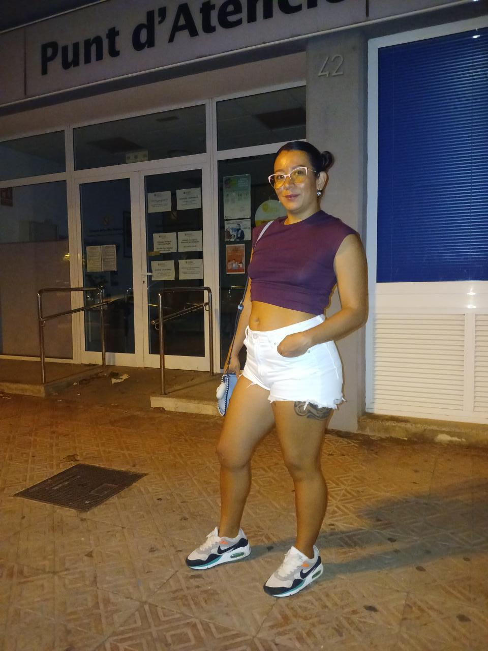 678274042: Chica busca chico en Barcelona