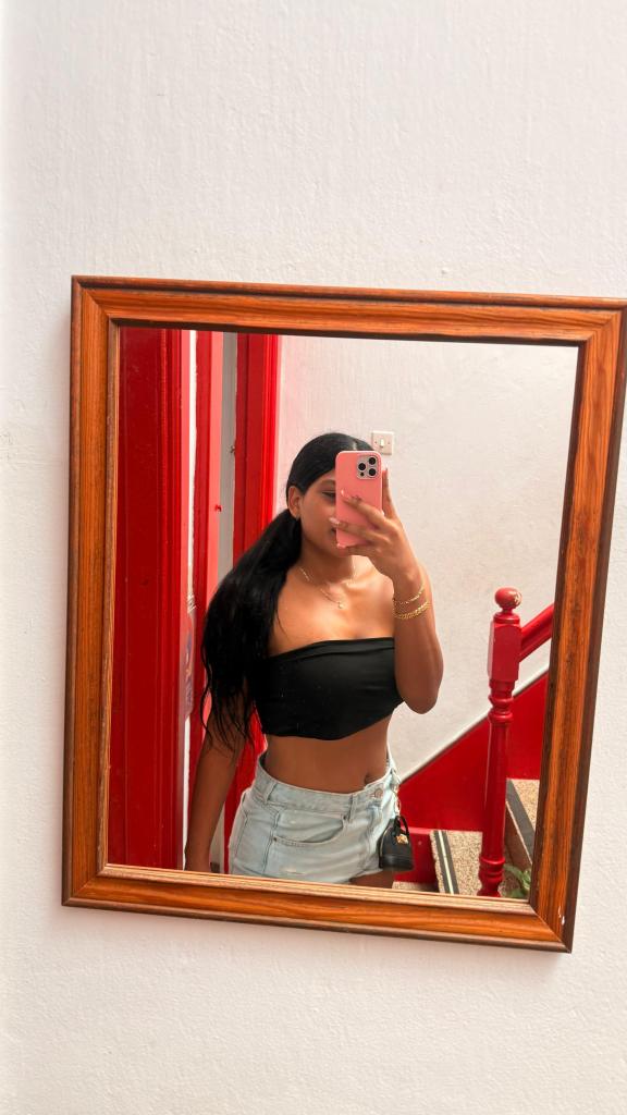 Chica busca chico en Tenerife: 