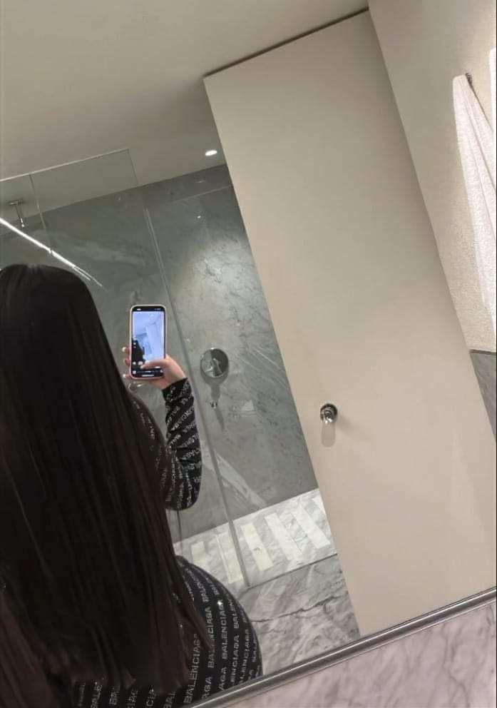 Chica busca chico en Madrid: Chica busca chico